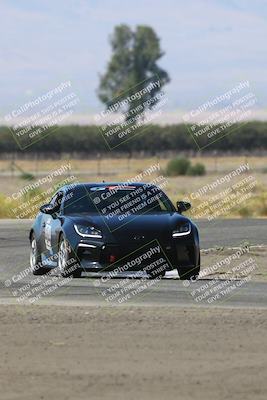 media/Sep-14-2025-Speed Ventures (Sun) [[b2951cd086]]/Green/Session 2 (Grapevine)/